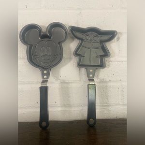 Character pancake pans